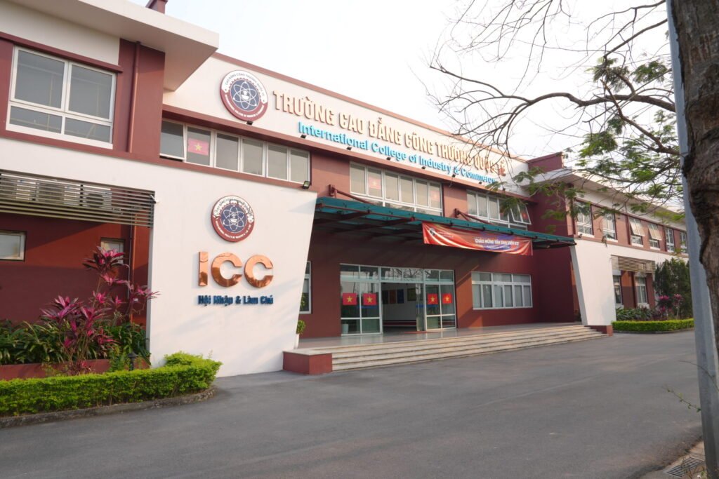 Hình ảnh Trường Cao đẳng Công Thương Quốc Tế — 2