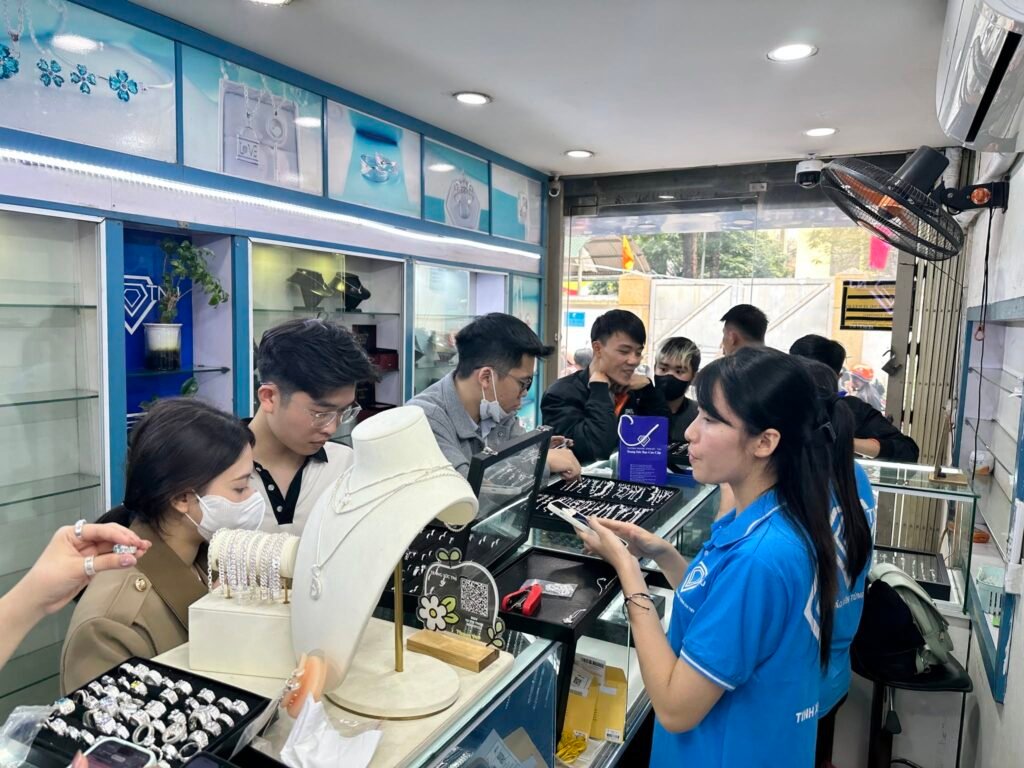 Hình ảnh Công Ty TNHH Truong Nhung Jewelry — 3
