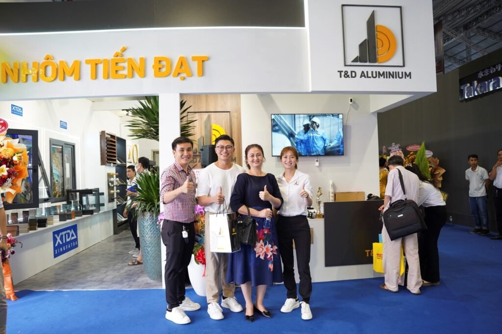 Hình ảnh CÔNG TY TNHH NHÔM TIẾN ĐẠT — 1