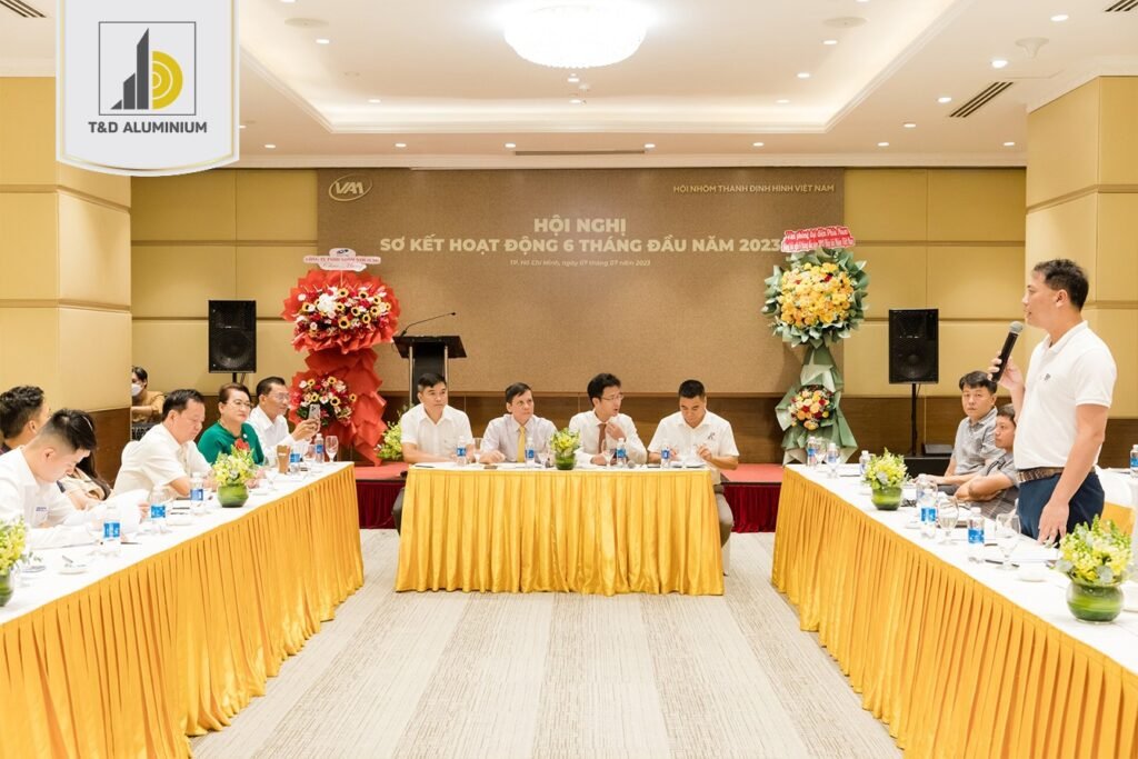 Hình ảnh CÔNG TY TNHH NHÔM TIẾN ĐẠT — 3